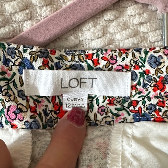 LOFT Straight Leg Floral Print Pants - Red, Blue, White, Pink - Picture 8 of 10